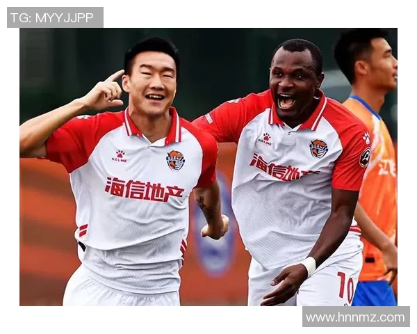 重庆足球队以55分领跑总决赛积分榜展现强劲实力与团队合作精神